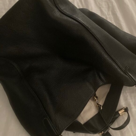 SOHO Gucci Black Largest SOHO Pebble Leather Shoulder Handbag - Picture 7 of 16